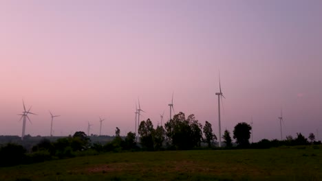 Windkraftanlagen-Sind-Saubere-Alternative-Energieoptionen-Für-Thailand-Und-Das-Südostasiatische-Festland