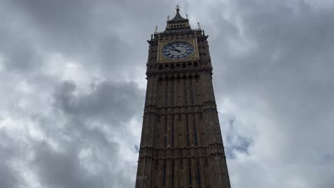 big ben view from street level