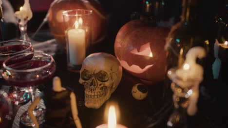 Close-up-view-of-Halloween-table-setting