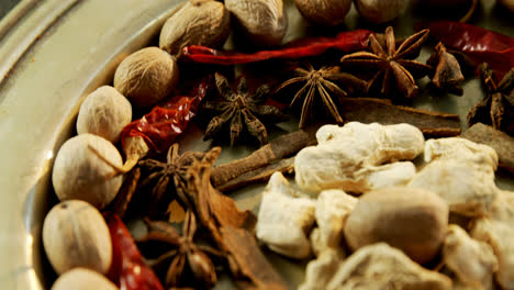 various spices arranged in plate 4k