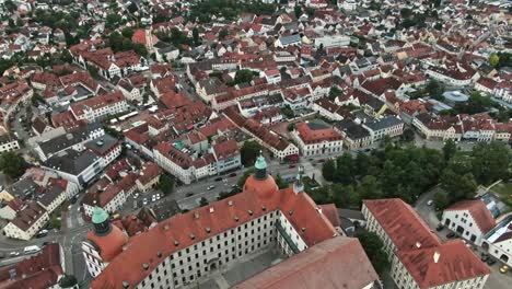 Toma-De-Drone-Del-Casco-Antiguo-De-Neuburg.