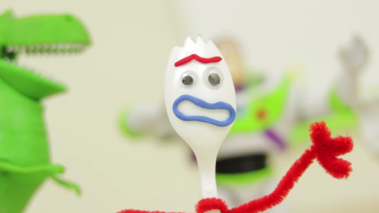 환경 친화적 인 재미, 손으로 만든 장난감 및 재활용