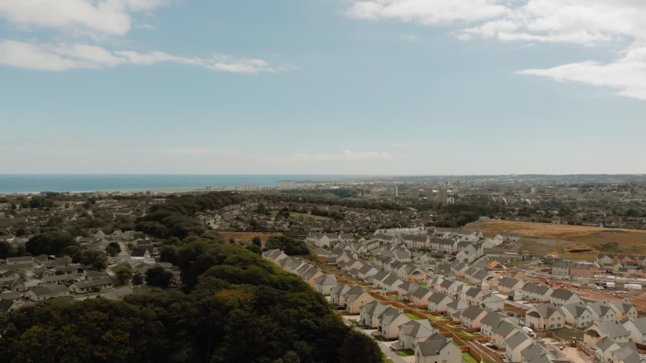 fotografía aérea de la ciudad de aberdeen en el reino unido desde el noroeste