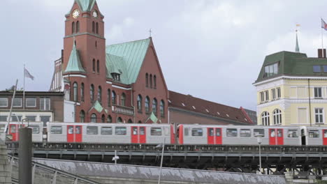 tren de metro en hamburgo