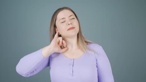 Young-woman-with-itchy-ears.