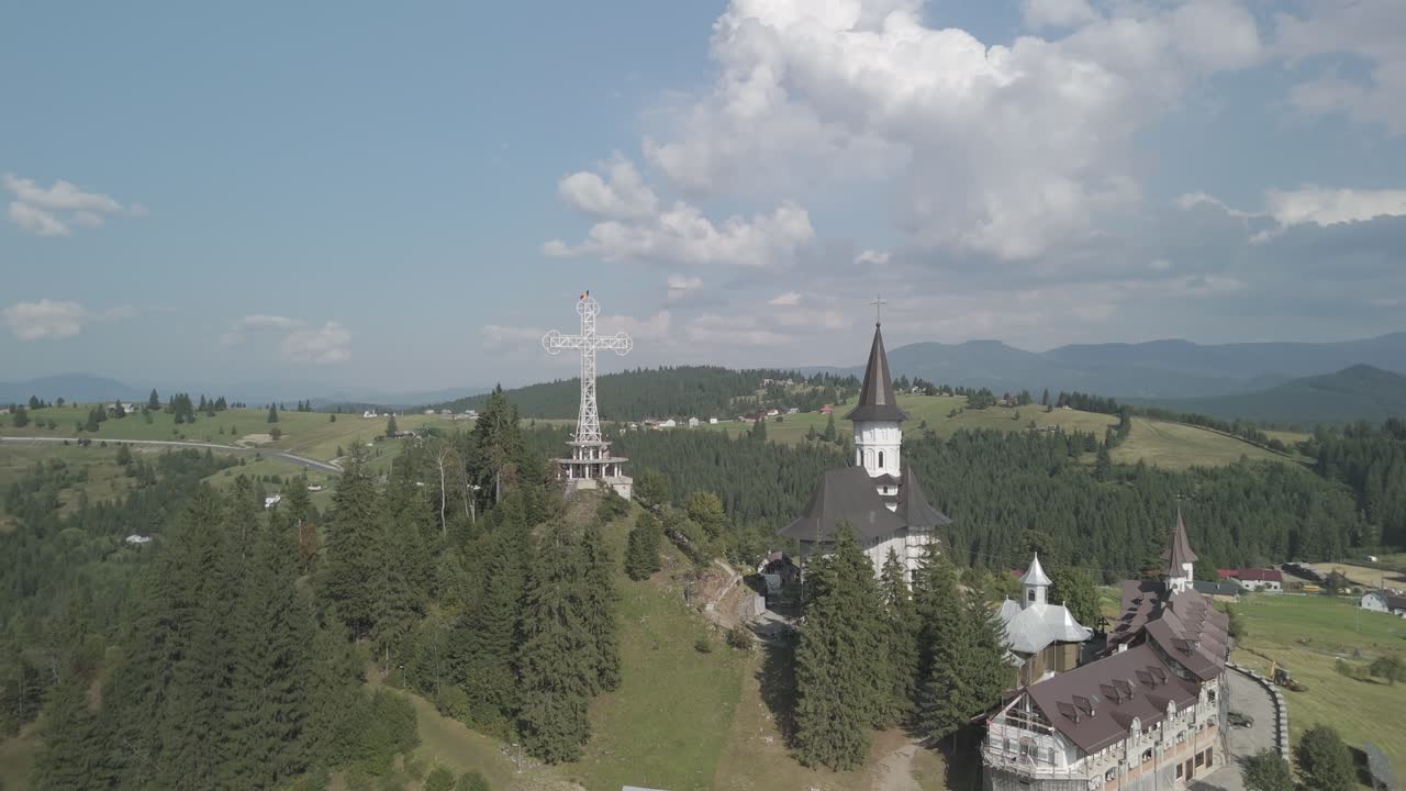 Shoot in Rumania, in Mănăstirea Piatra Tăieturii with drone dji Mini 4 pro in 4k D-Cinelike. 360 movement to right