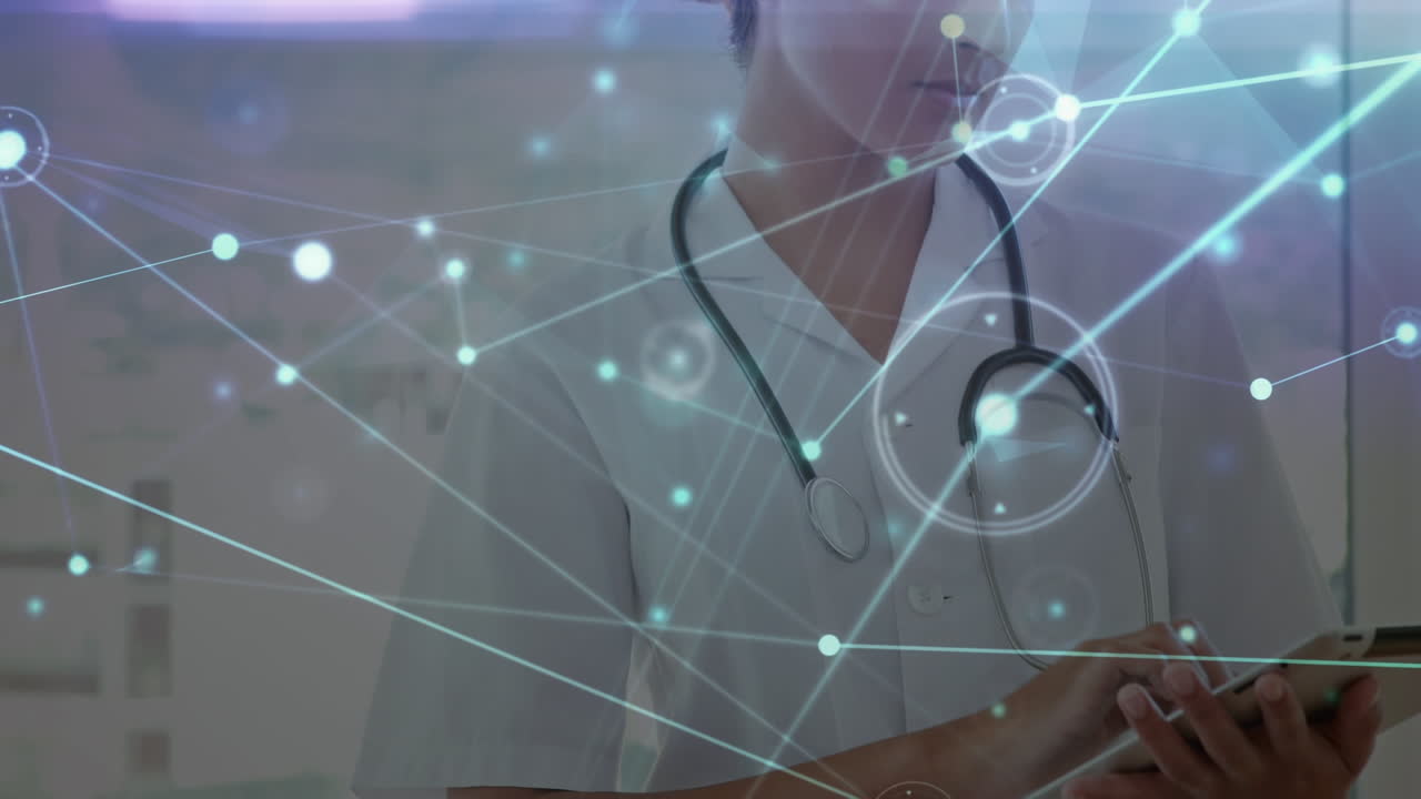 Animación de red de conexiones sobre una doctora caucásica.