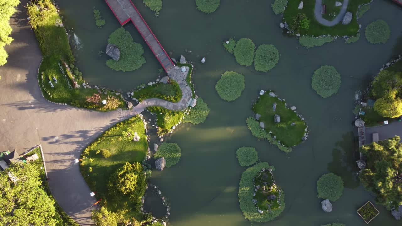 японский садовый парк на закате, буэнос-айрес в аргентине