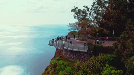 葡萄牙馬德拉島 (cabo girão) 的空中景色