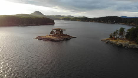 cinematic aerial footage of reid harbor and gossip islands a great place to visit on a vacation and camp.