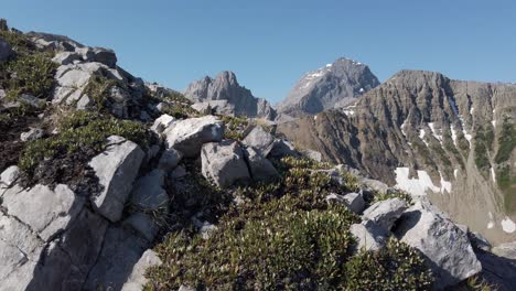 Mountain-slope-reveal-ridge-range-Rockies,-Kananaskis,-Alberta-Canada