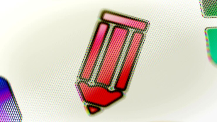 Pencil icon on the screen. Looping.