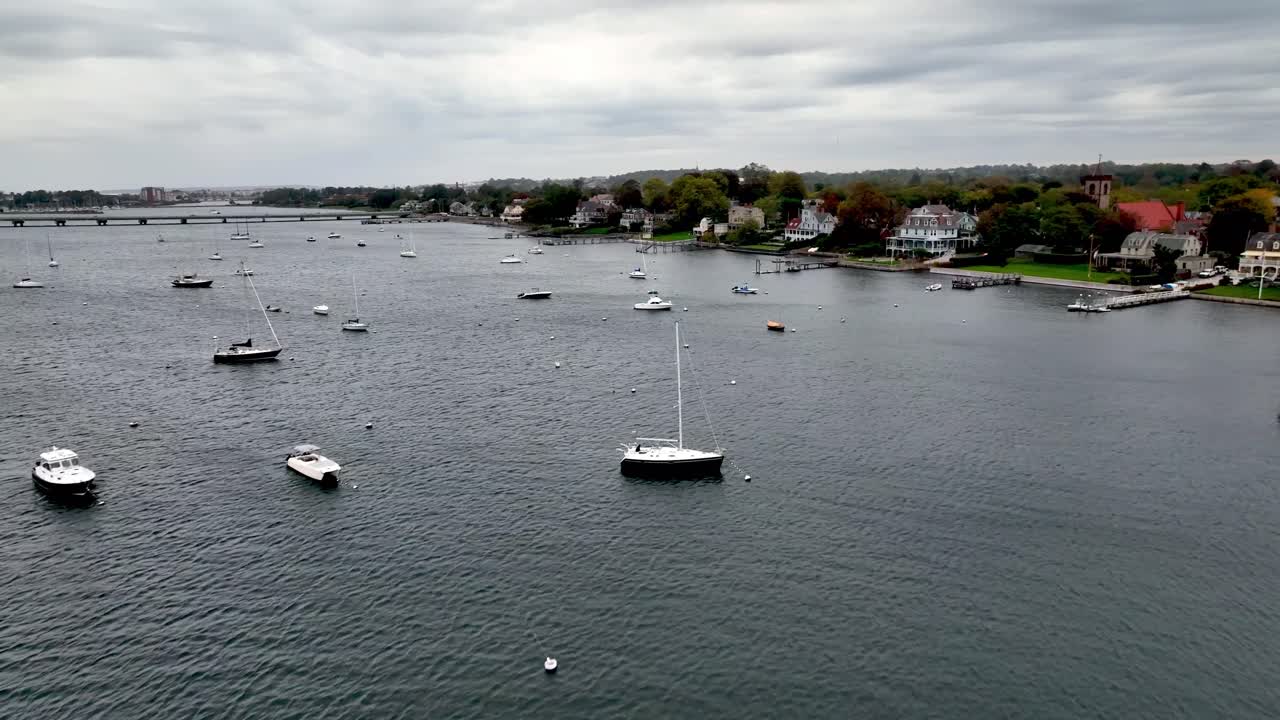 ejendom langs kysten ved newport rhode island