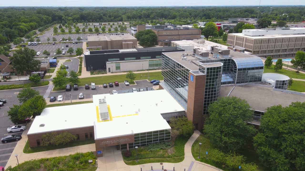 Andrew Mazzara Administration Services and Conference Center in Henry Ford College