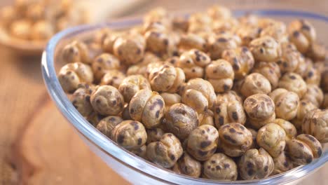 roasted chickpeas in a glass bowl