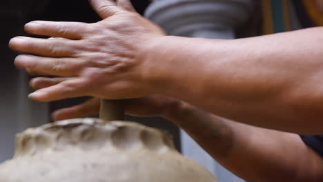 Mexikanisches-Traditionelles-Töpferhandwerk-In-Oaxaca