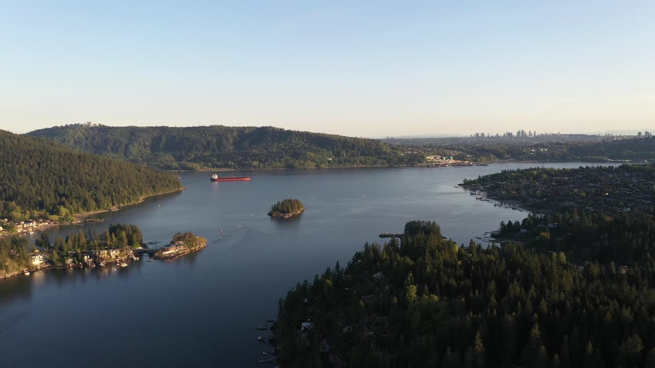 브리티시 컬럼비아에서 인도 팔에 골든 아워