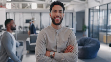 liderazgo, sonrisa y cara de hombre de negocios