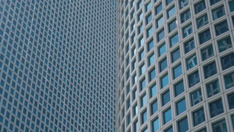 fachada de los edificios de oficinas del centro