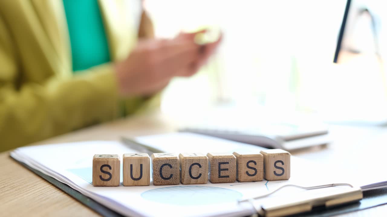 Wooden Blocks Spelling Success