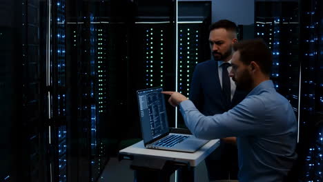 it professionals working in a data center