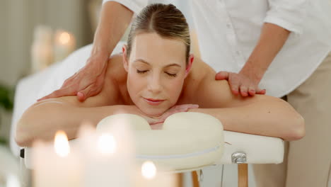 Spa,-Entspannung-Und-Frau-Mit-Körpermassage