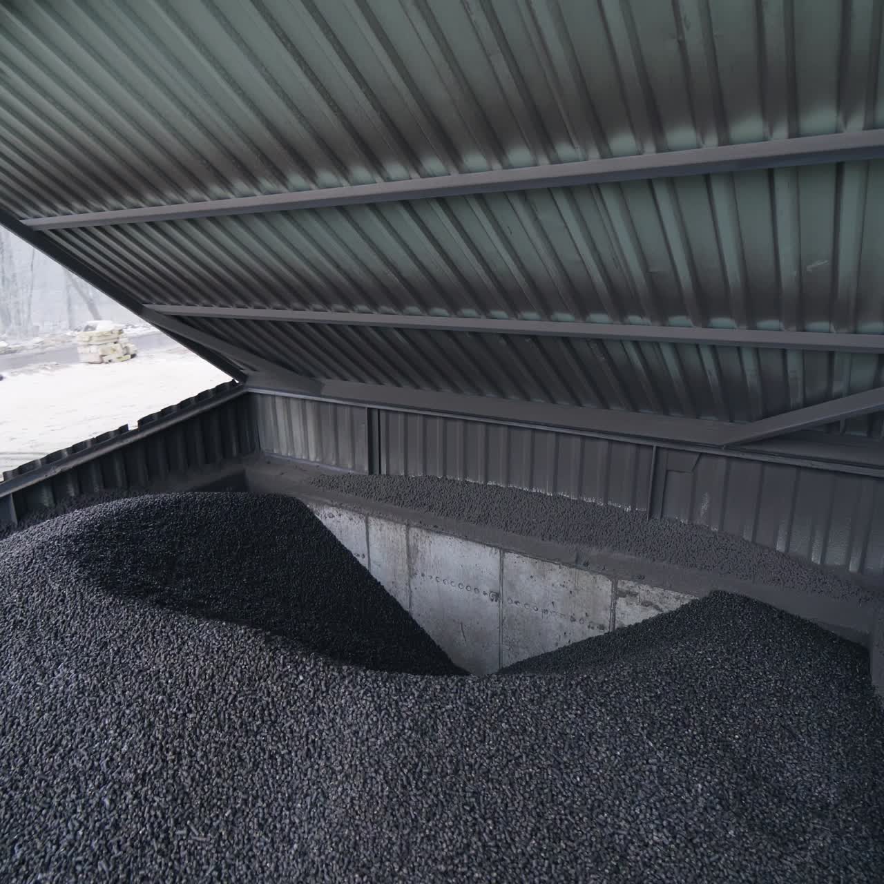 Elevator manufacturing equipment. Technology commercial development