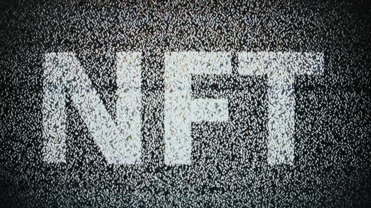 nft inscripción en una pantalla de monitor en blanco estático ruido de televisión blanco, sin señal