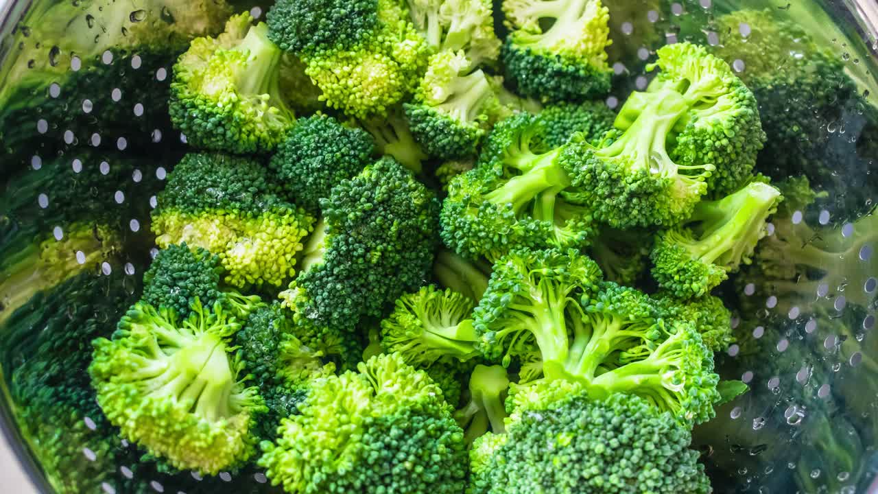 체에 브로콜리 확대