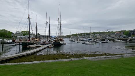 Wide-shot-of-the-Camden-waterfront-with-big-ships-in-it