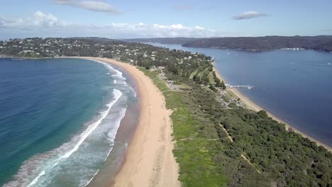 looking at the two beaches of palm beach in the northern beaches of sydney