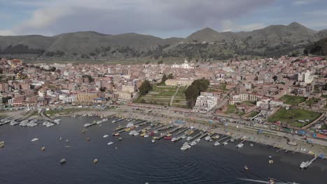 Colourful-Titicaca-marina-in-high-Andes-lake-town-Copacabana,-Bolivia