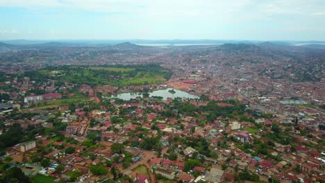 palacio lubiri-mengo cerca del lago de kabaka, la residencia real principal del rey de buganda en kampala, uganda