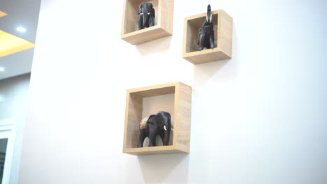 wooden elephant status home decoration