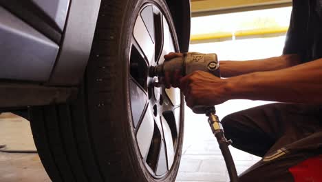 car wheel replacement