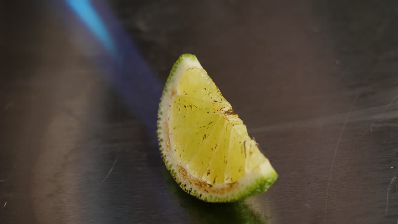 cuña de cal ardiente