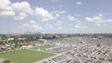 Greenwood-Cemetery-in-New-Orleans