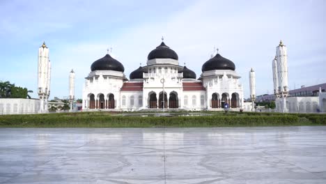el video de la gran mezquita de baiturrahman