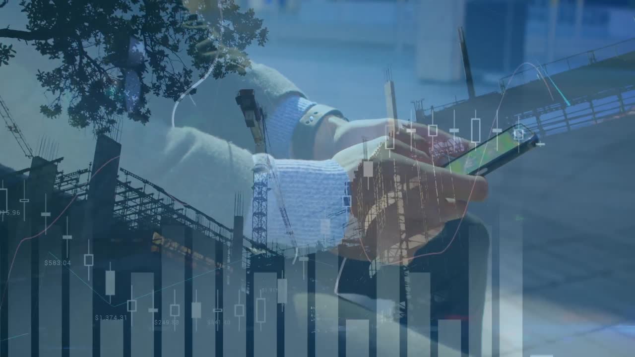 animación del procesamiento de datos financieros sobre un empresario caucásico que usa un teléfono inteligente