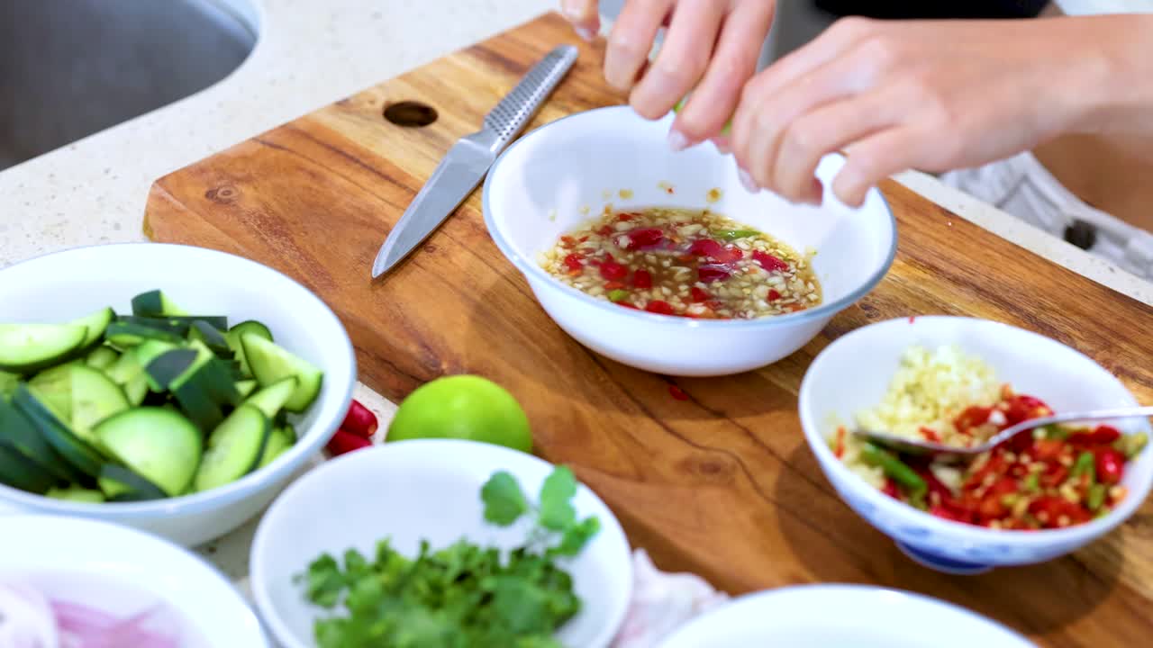Preparing a Thai Salad Dressing