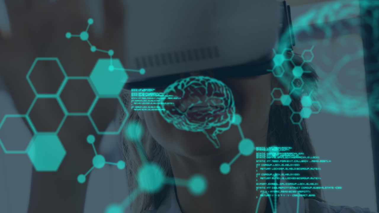 animación de cerebros humanos girando y procesamiento de datos sobre mujer de negocios que lleva auriculares vr