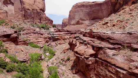 admira el paisaje de rocas rojas de grand stair-escalante en el sur de utah