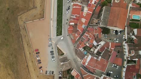 vista aérea de ángulo alto de un casco antiguo