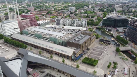 gotas de carbón yarda kings cross londres reino unido drone vista aérea verano