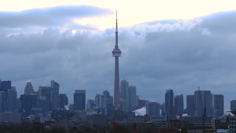 overcast toronto skyline