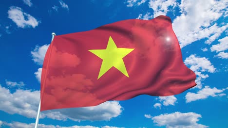 bandera de vietnam con estructura de tela contra un cielo nublado (en bucle)