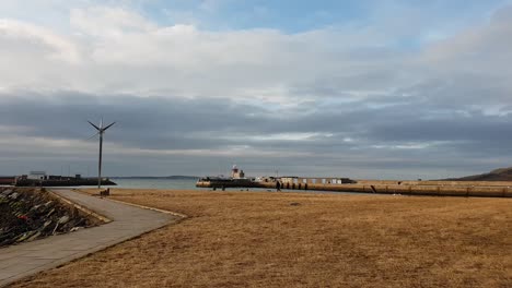 amazing walks in the bay of howth - a small village near dublin