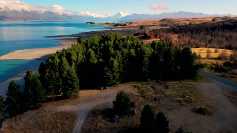 Aerial-overview-of-Lake-Pukaki,-beautiful-New-Zealand-landscape