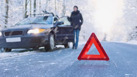 accident ahead - seamless loop - winter driving cinemagraph