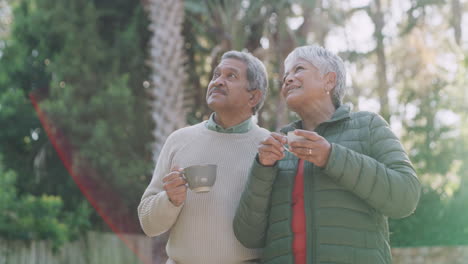 Mature-couple-enjoying-retirement